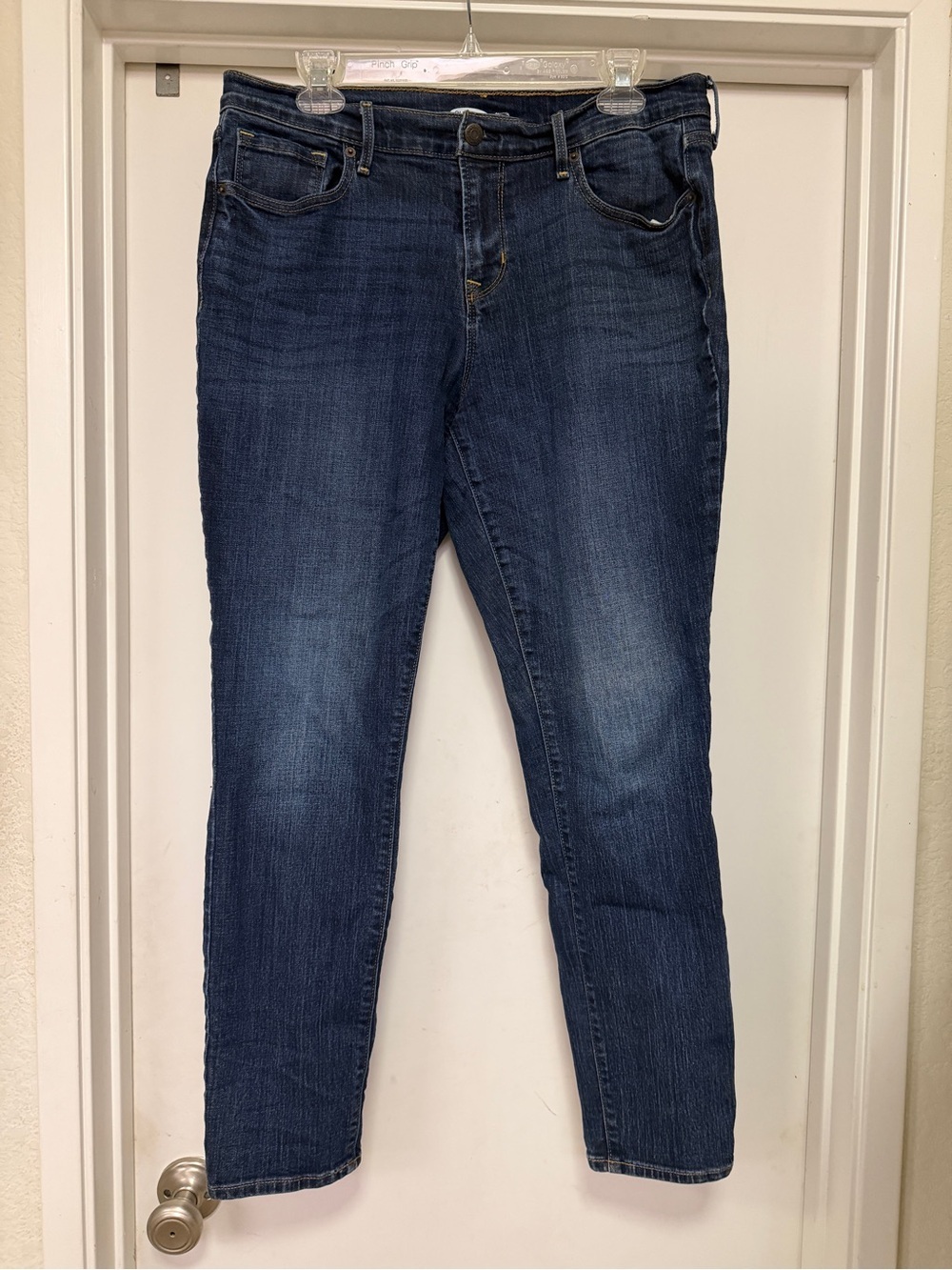 Old Navy Curvy Skinny Denim/Jeans - size 12